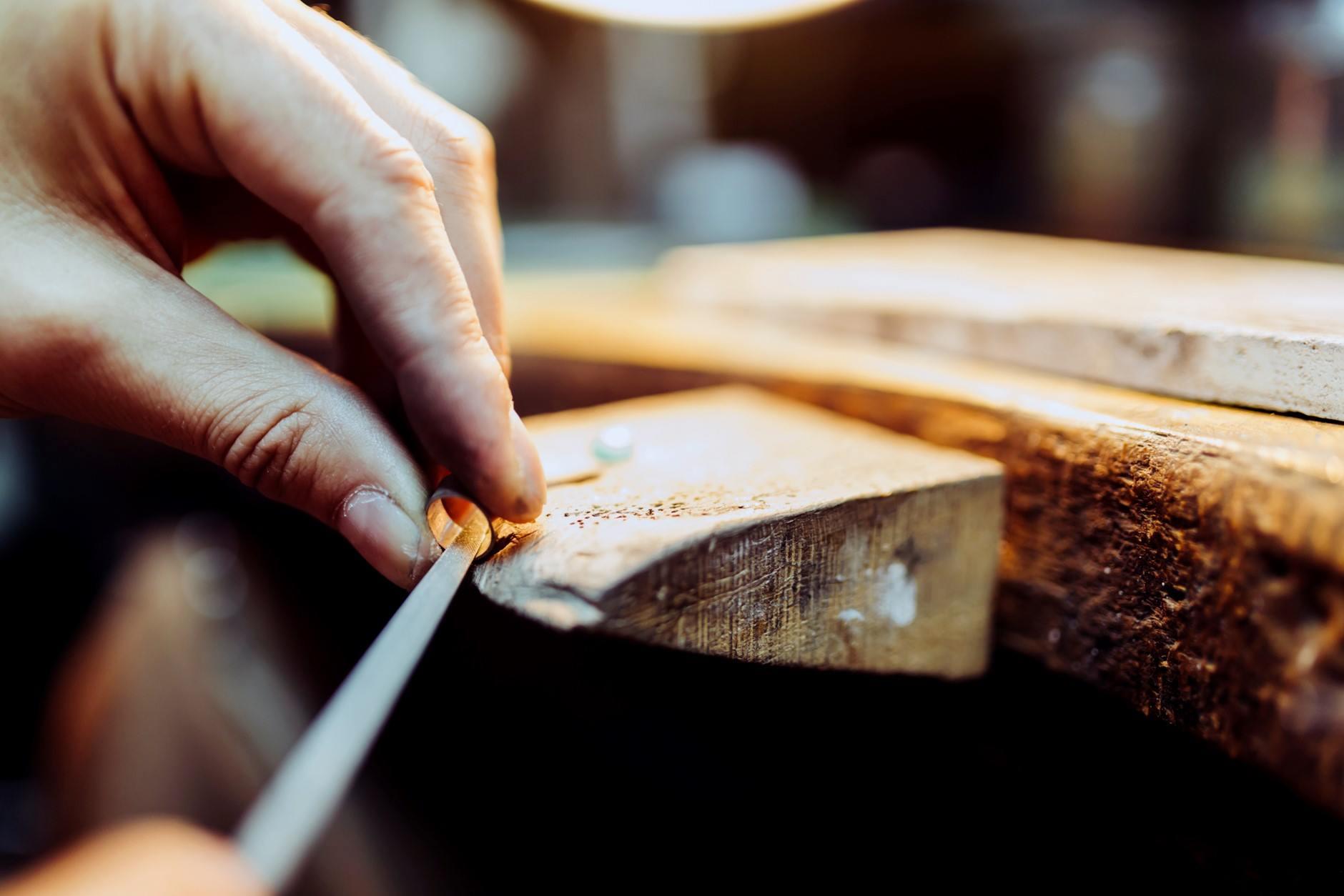 Ring carving